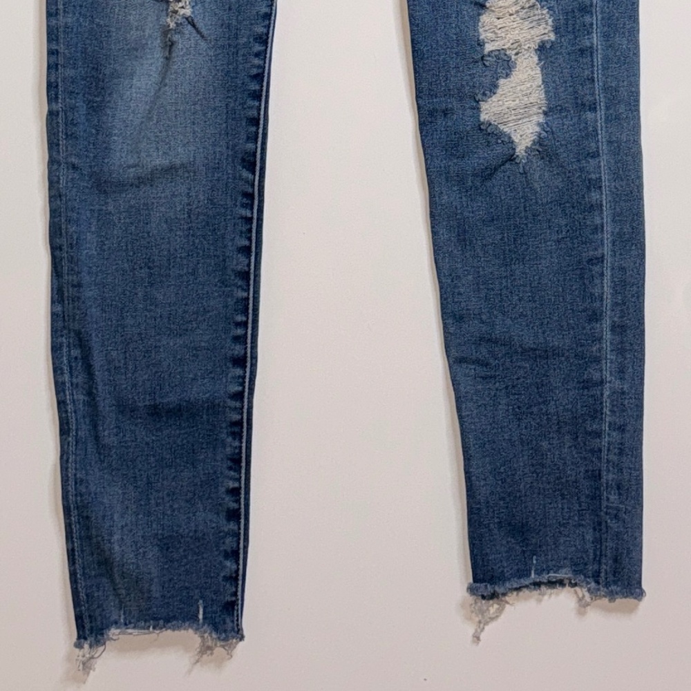 American Eagle Super Hi-Rise Jegging — Women’s Size 8 (Medium Wash, Distressed) - Picture 3 of 7
